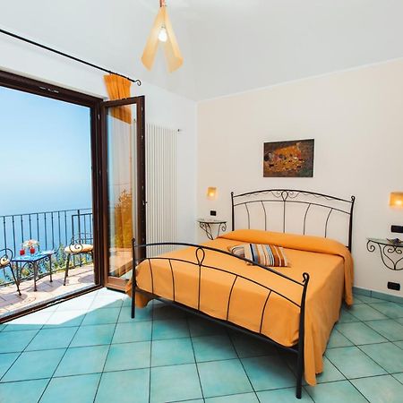 Roccia Fiorita Hotel Фуроре Екстериор снимка