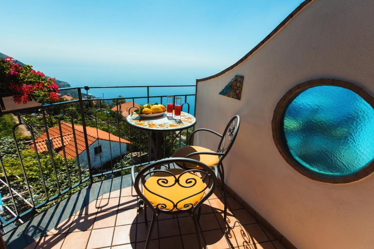 Roccia Fiorita Hotel Фуроре Екстериор снимка