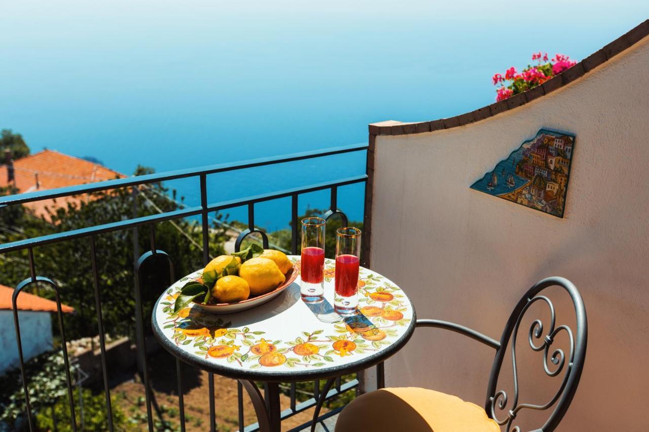 Roccia Fiorita Hotel Фуроре Екстериор снимка